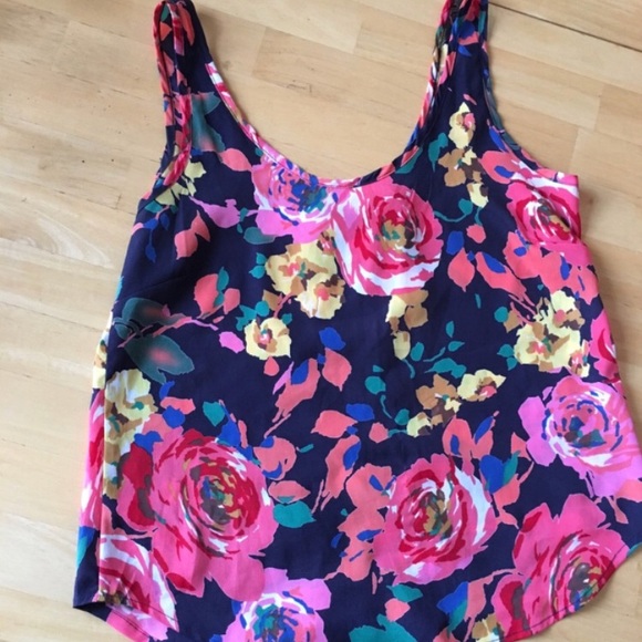 Floral Tank Top - Picture 1 of 3
